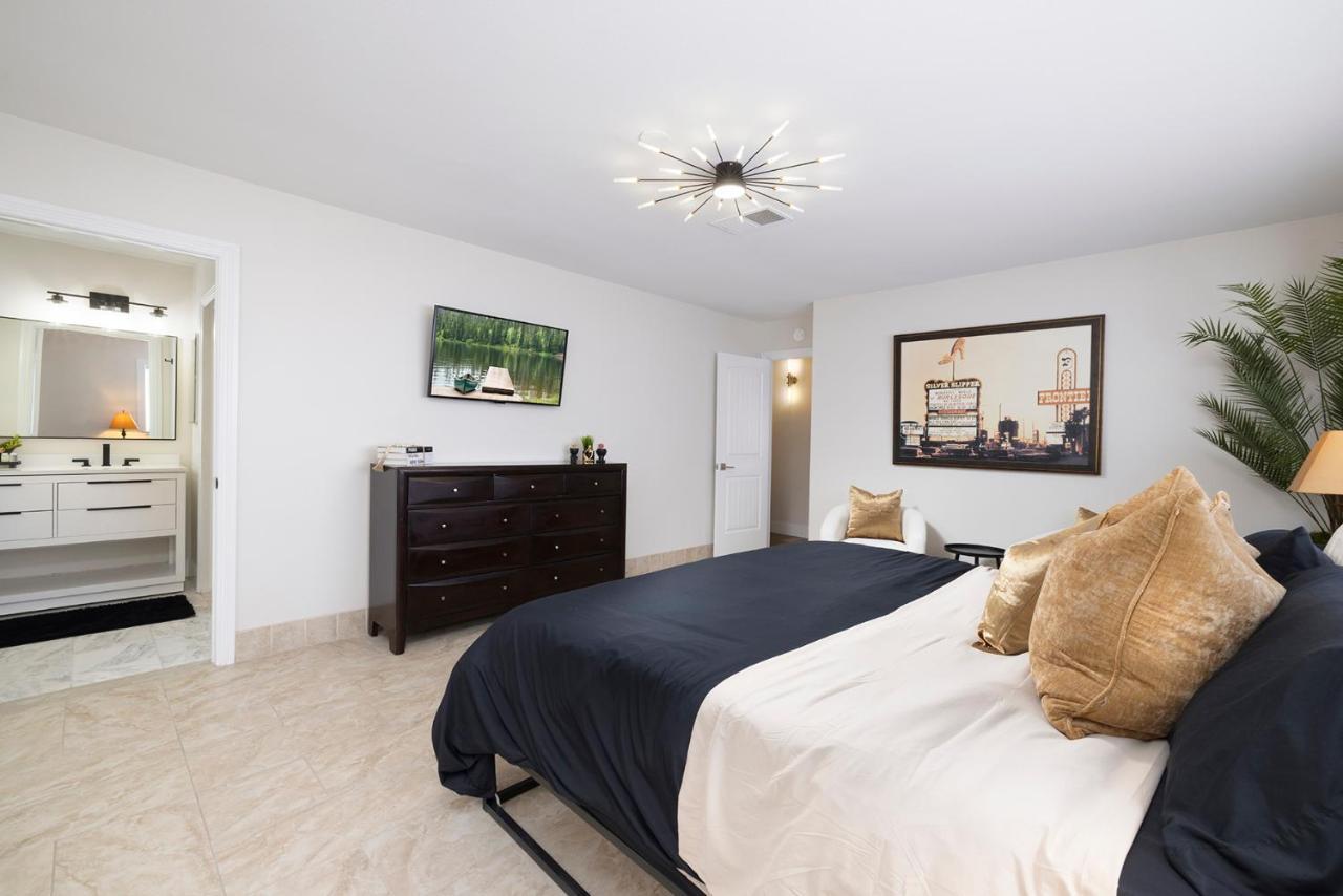 Single Story Minutes From Summerlin With Rv Parking & Dog Friendly Las Vegas Ngoại thất bức ảnh