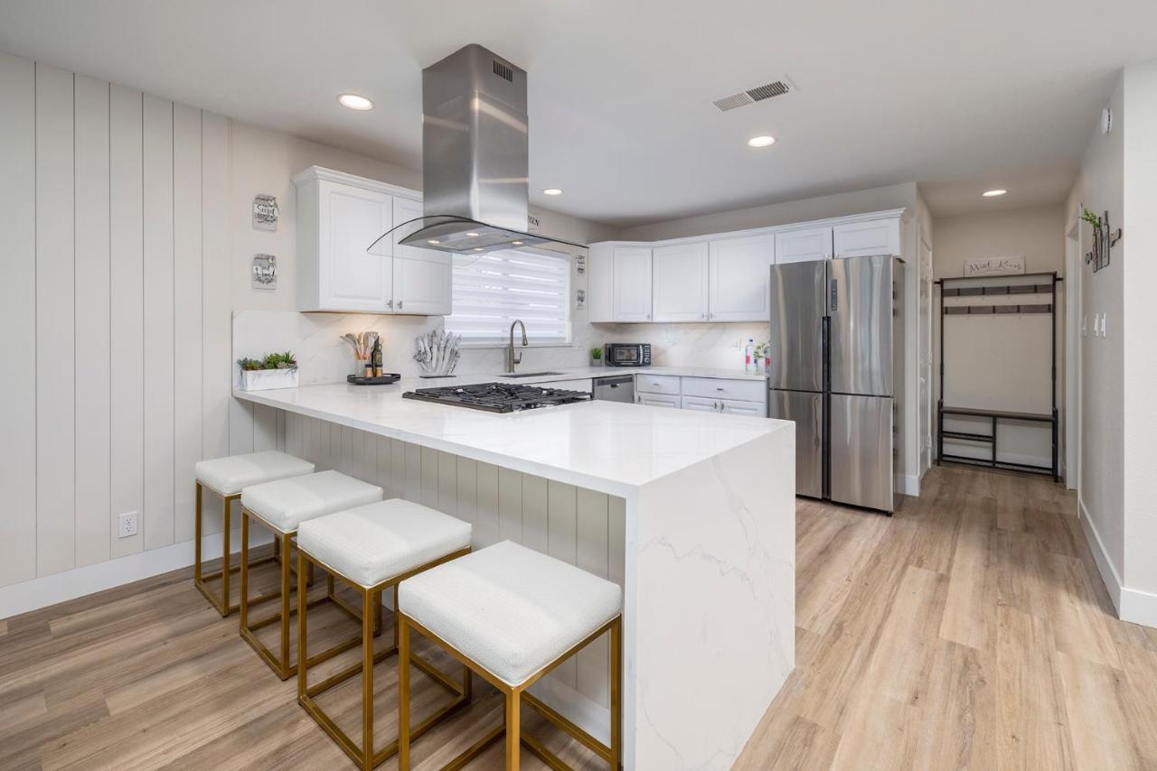 Single Story Minutes From Summerlin With Rv Parking & Dog Friendly Las Vegas Ngoại thất bức ảnh
