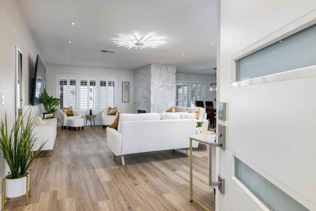 Single Story Minutes From Summerlin With Rv Parking & Dog Friendly Las Vegas Ngoại thất bức ảnh